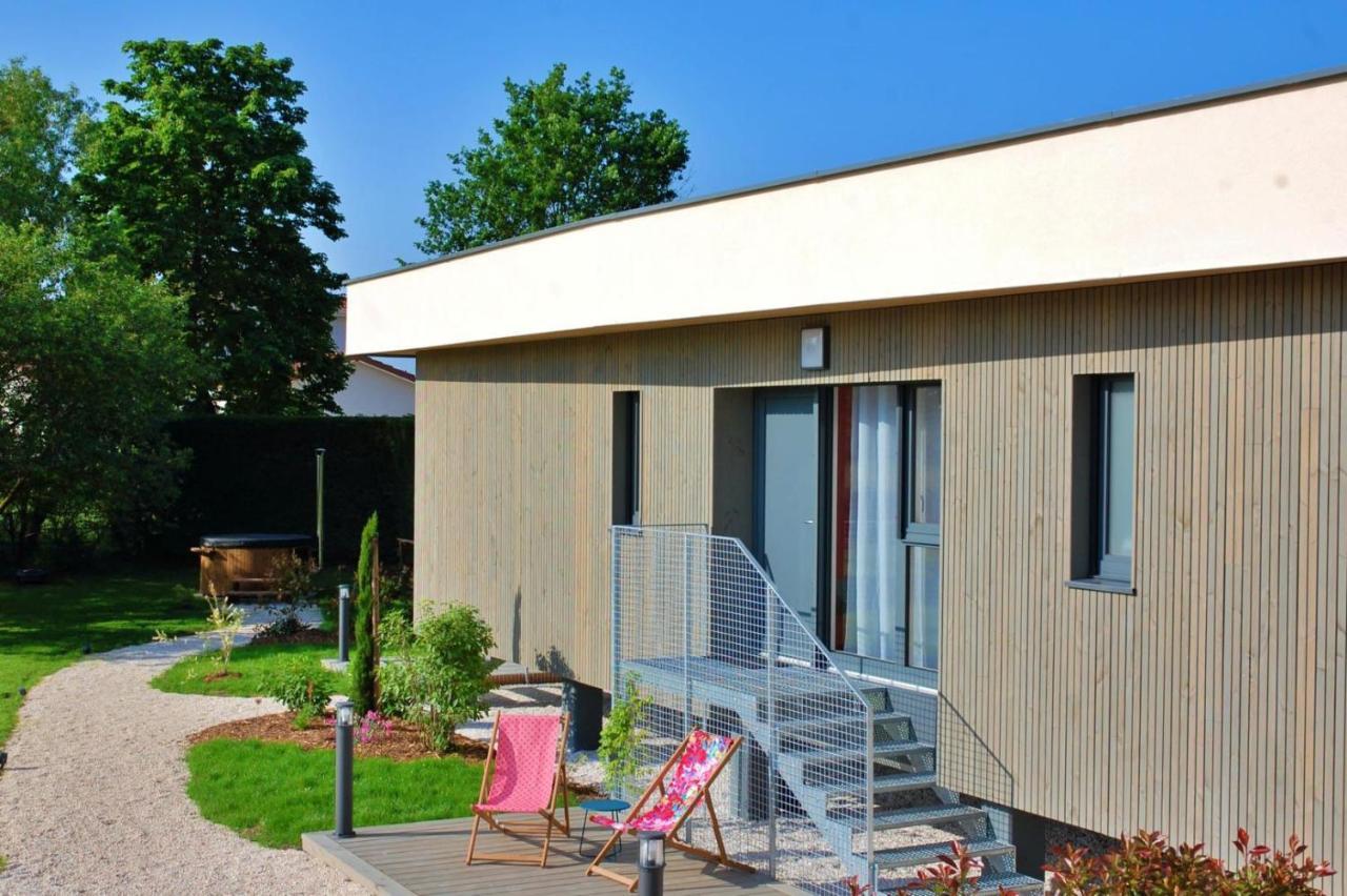 La Cle Des Chaumes Boisset-lès-Montrond Exterior foto